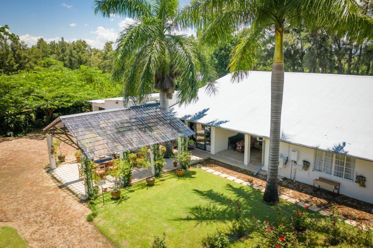 Francines Venue Pty Ltd Bed & Breakfast Hoedspruit Exterior foto